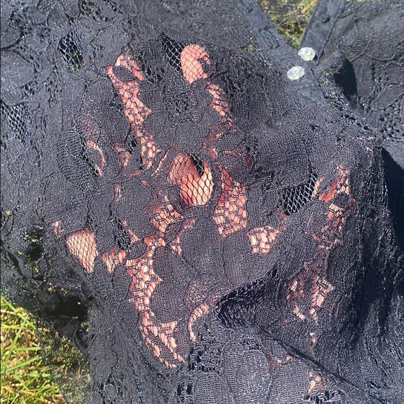 Abercrombie & Fitch Lace Blouse - Picture 6 of 9